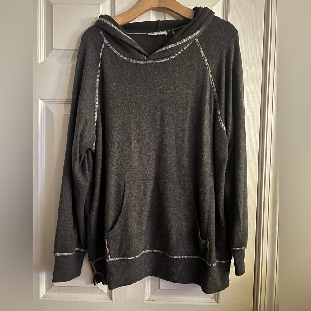 Gray LNA pull-over
